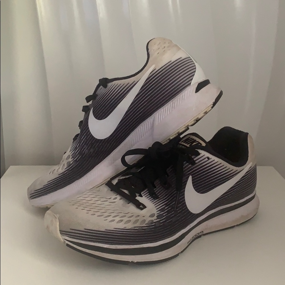NIKE Zoom Pegasus 34